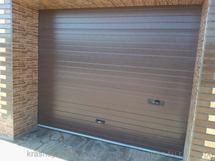 Ворота гаражные секционные DoorHan 2200х2500 мм #1