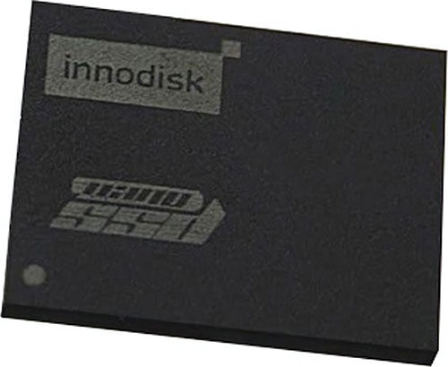 SSD накопитель Innodisk Industrial 16 Гб SATA (DENSD-16GD06SCADY)
