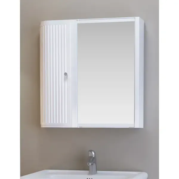 Шкаф зеркальный подвесной Berossi НВ 33601000 54.14x55см цвет белый