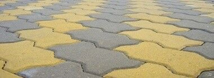 Плитка тротуарная вибропрессованная ГОСТ 17608-91 серия Волна 238х119х70 мм желтая с диоксидом 